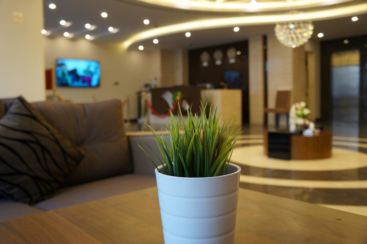 Madeira Hotel Suites Nadinah Exteriör bild